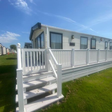 Winchelsea Beach Holiday Home - Pool & Beach Экстерьер фото