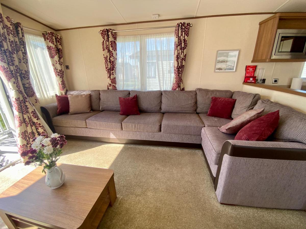 Winchelsea Beach Holiday Home - Pool & Beach Экстерьер фото